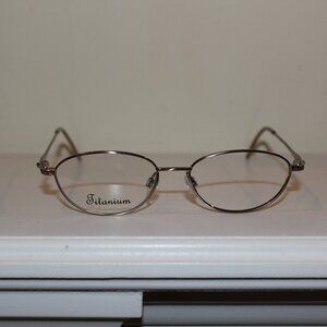 Headliners Eyewear Women's Glasses (Claudia)